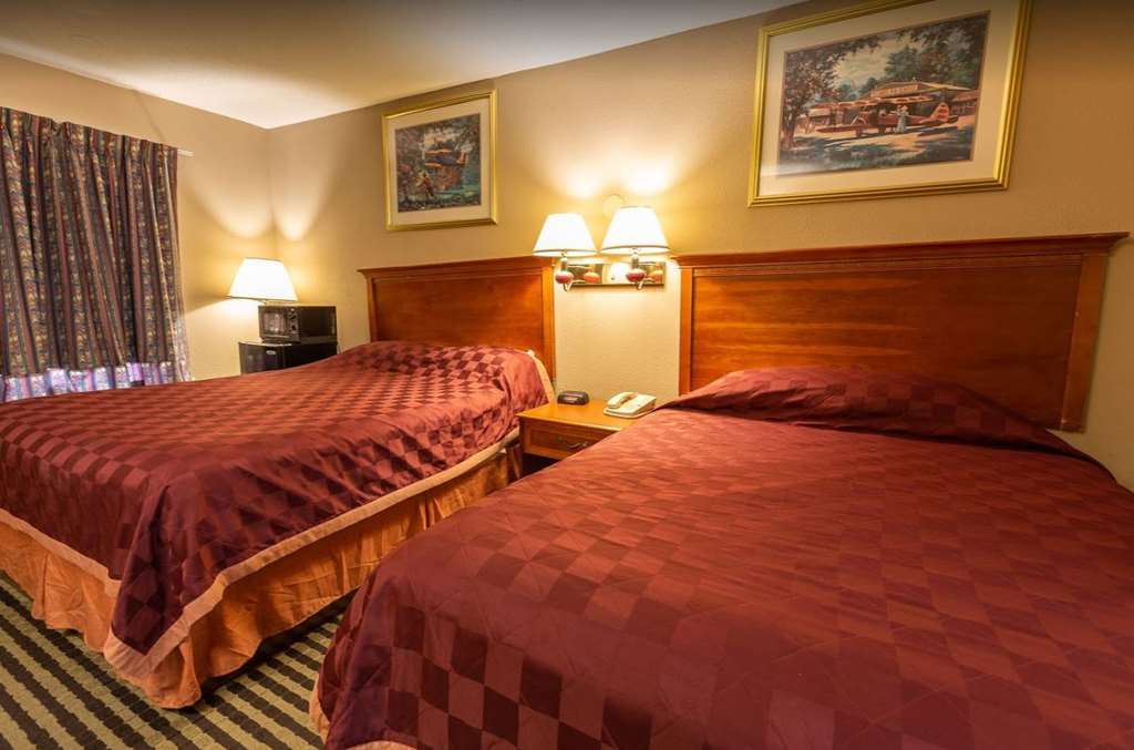 America'S Best Inn & Suites Eureka Ruang foto